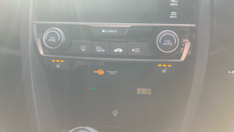 Honda Civic 1.5 VTEC Turbo Prestige 5dr Petrol Hatchback